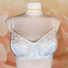 Load image into Gallery viewer, Sweet William Lace Bra Kit