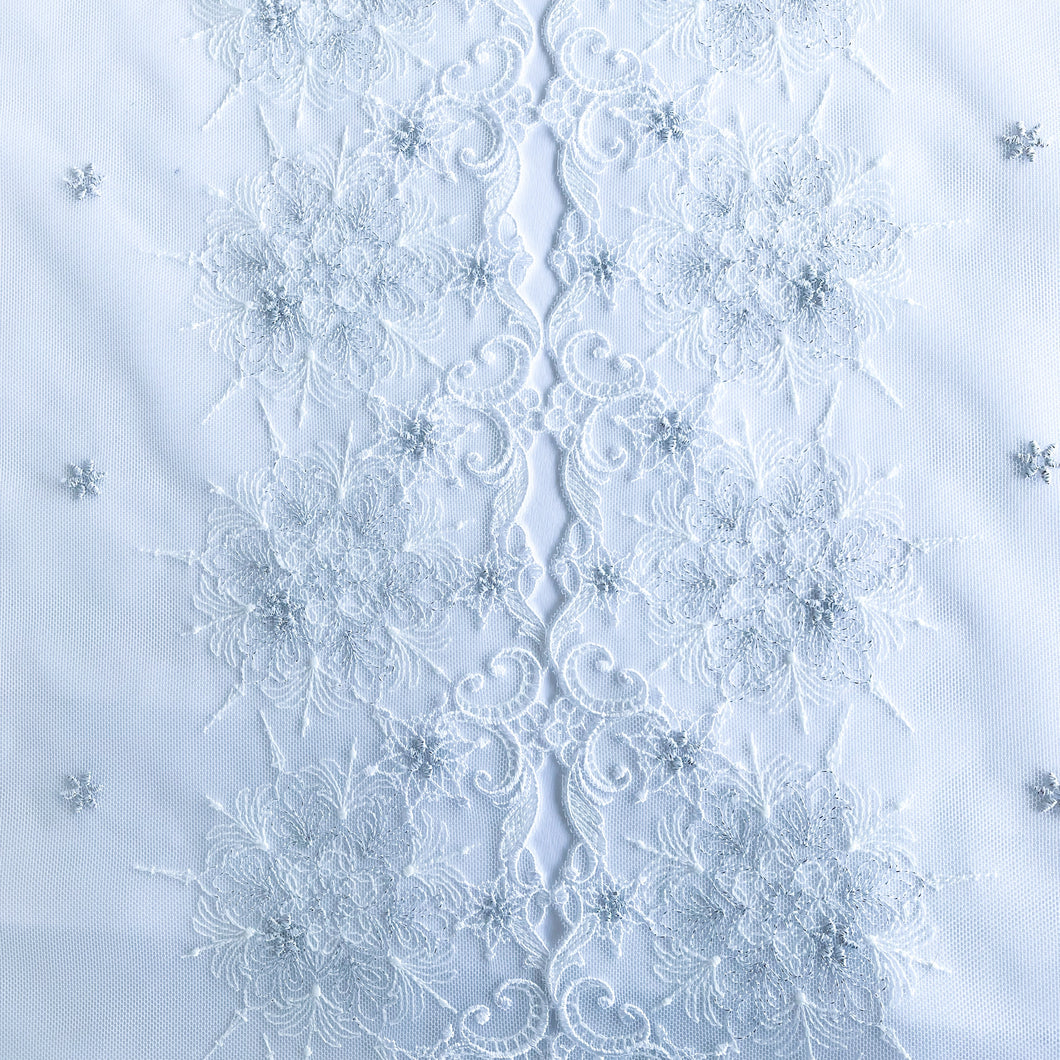 Tulle Lace #370 - White Christmas 7 3/4