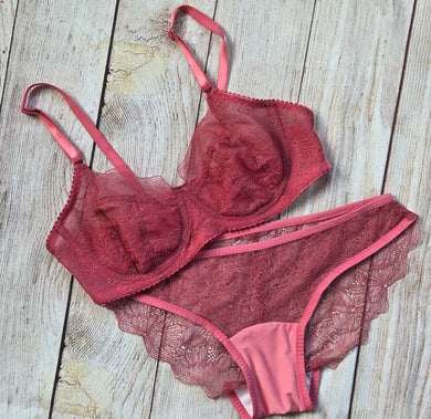 Pretty Wings Guipure-Style Stretch Lace Bra Kit