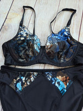 Load image into Gallery viewer, Moon Glow Tulle Lace Bra Kit