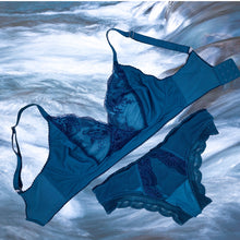 Load image into Gallery viewer, Blue Danube Lace Bra Kit
