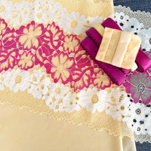 Load image into Gallery viewer, Layer Cake Stretch Lace Bra Kit