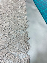 Load image into Gallery viewer, Guipure Lace 102- 12" Majestic