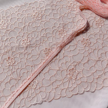 Load image into Gallery viewer, Tulle Lace #386 - Patsy 8 1/2&quot;