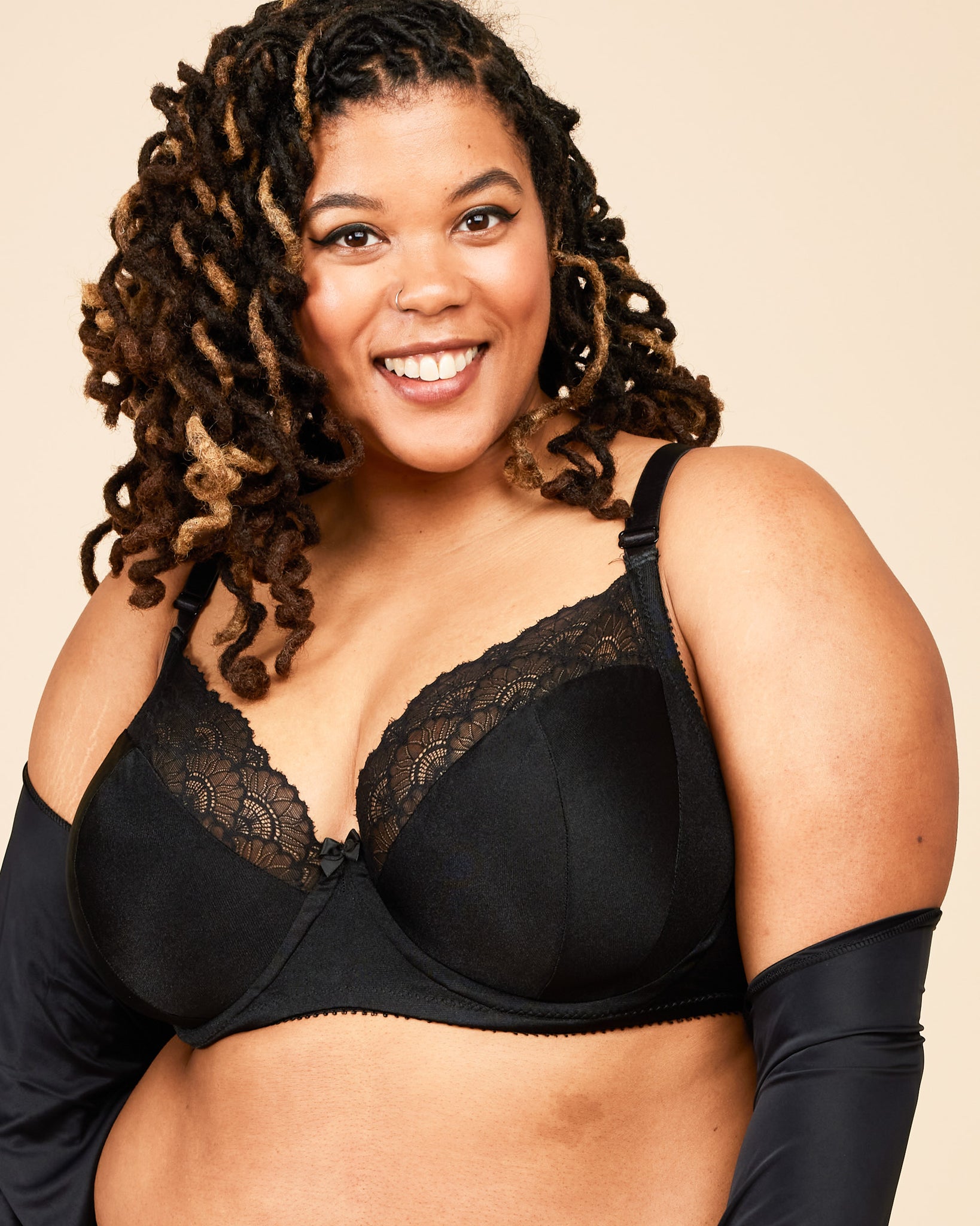 Sew your dream Willowdale with dozens of bra kit options