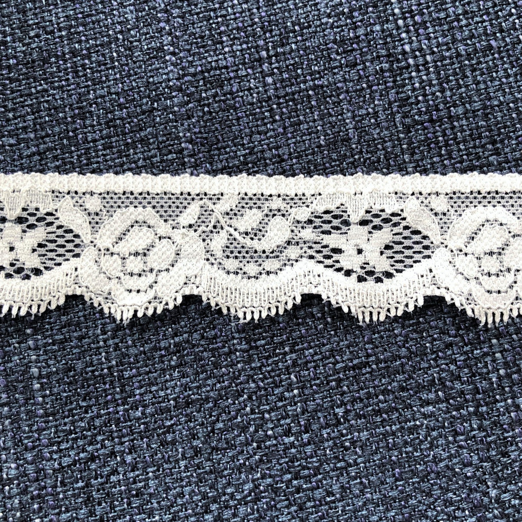 Stretch Lace #122 - 1 1/4