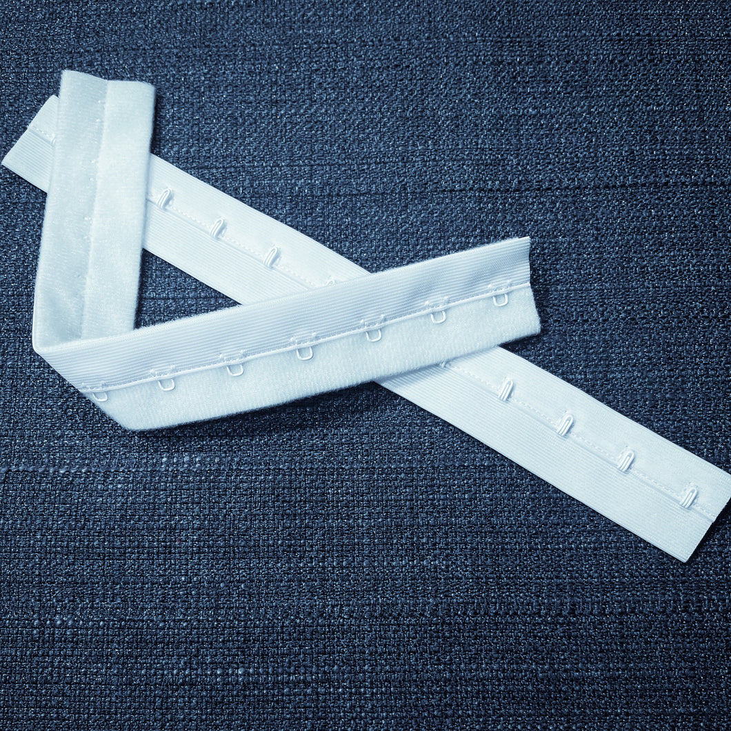 Single Hook and Eye Tape