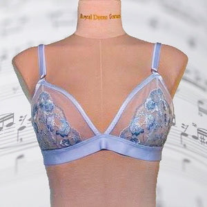 Tulle Lace #311- 7" Singing the Blues